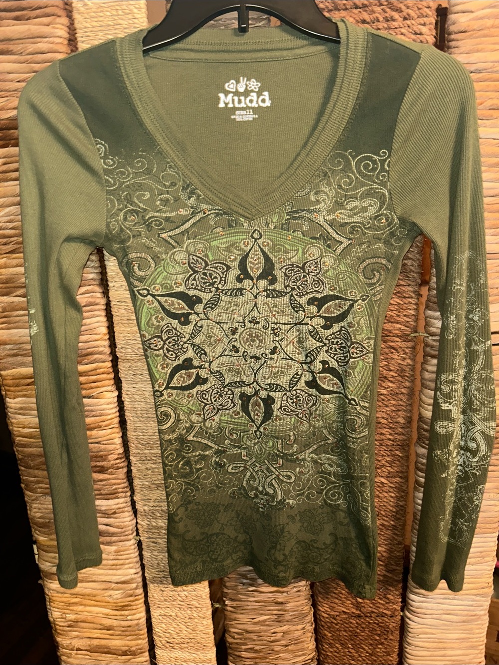 Mudd Olive Green V-Neck Long Sleeve Shirt w/Copper Sparkles & Medallion Print